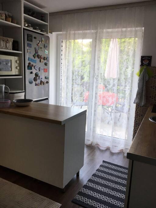 Cozy And Charming Apt. Sarajevo Lejlighed Eksteriør billede